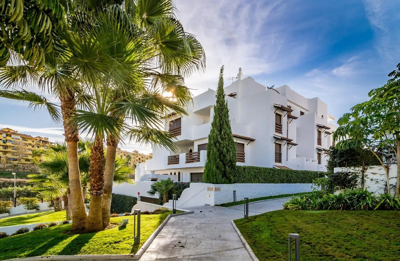 Gh-Modern 2 Bed Apartment With Pool In Estepona 0*,  Spanje